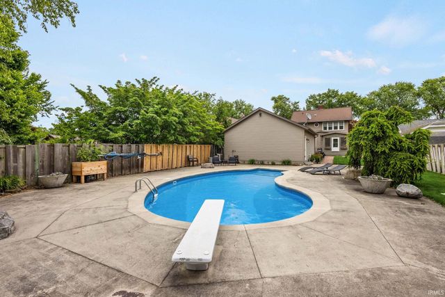 167 Manor Avenue, Elkhart, IN 46516