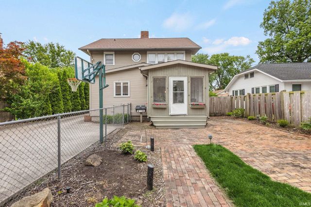 167 Manor Avenue, Elkhart, IN 46516