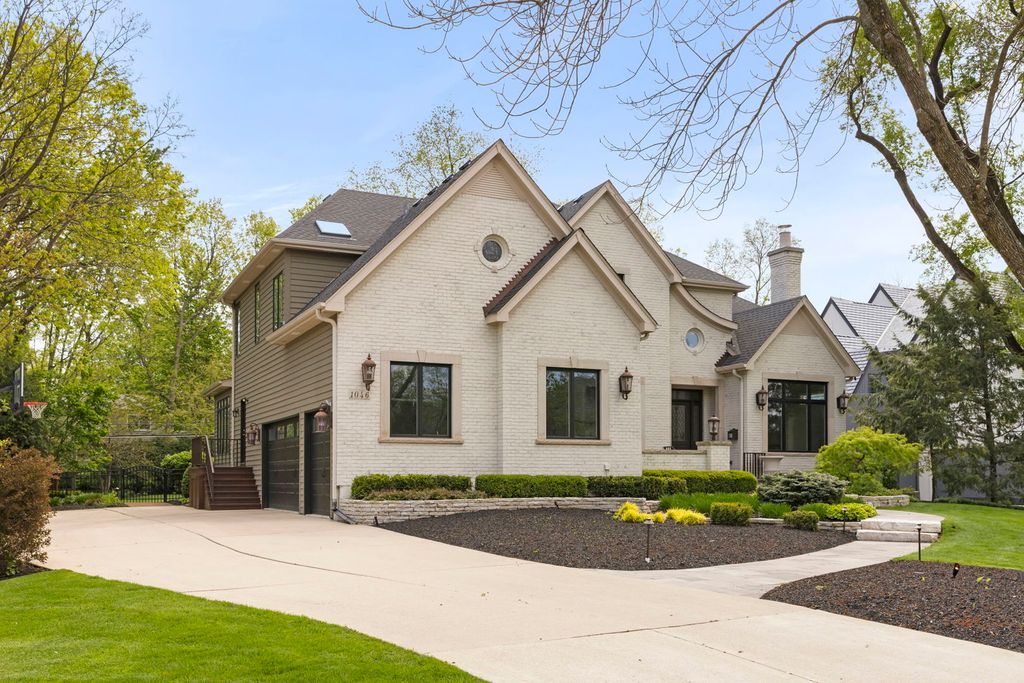 1046 Sylvan Circle, Naperville, IL 60540 — photo 4