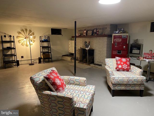 59 SPRUCE ST, Penns Grove, NJ 08069