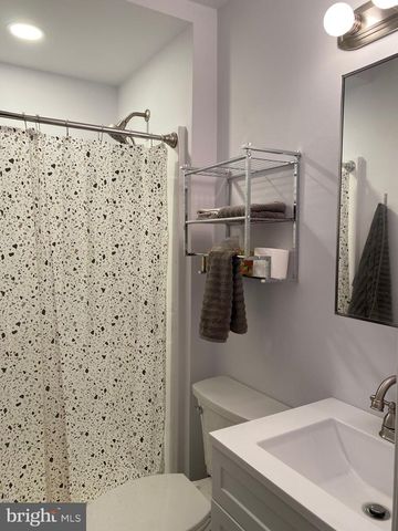 59 SPRUCE ST, Penns Grove, NJ 08069