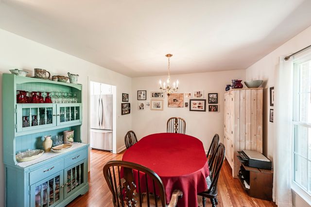 131 Honeysuckle Dr, Hendersonville, TN 37075