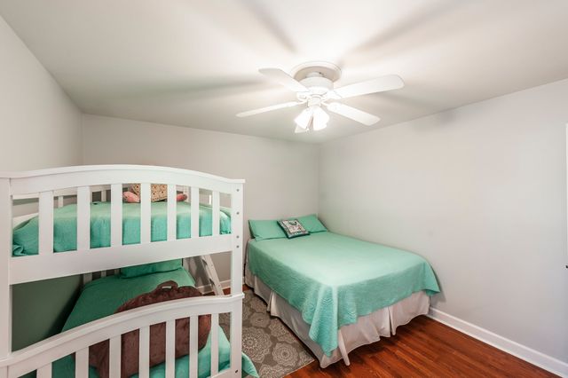 131 Honeysuckle Dr, Hendersonville, TN 37075
