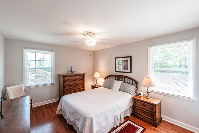 131 Honeysuckle Dr, Hendersonville, TN 37075