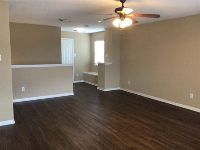 1022 Yorkshire Hollow, Fresno, TX 77545