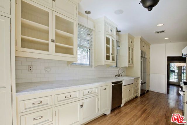 251 S Citrus Avenue, Los Angeles, CA 90036