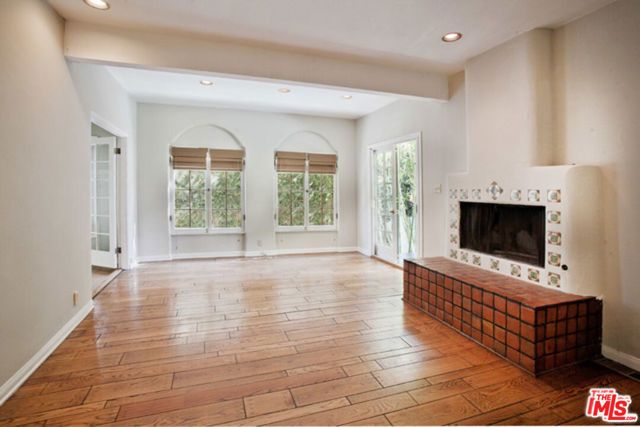 251 S Citrus Avenue, Los Angeles, CA 90036