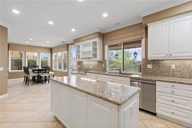 53 Long View Road, Trabuco Canyon, CA 92679