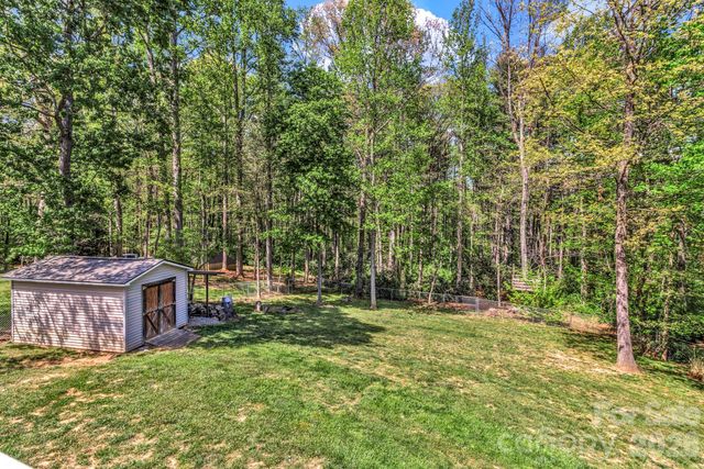 152 Joe Jenkins Road, Fairview, NC 28730