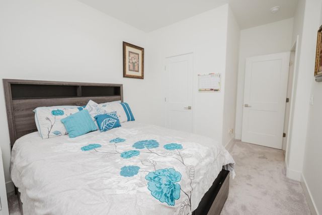 4285 Monarch Place, Madera, CA 93636