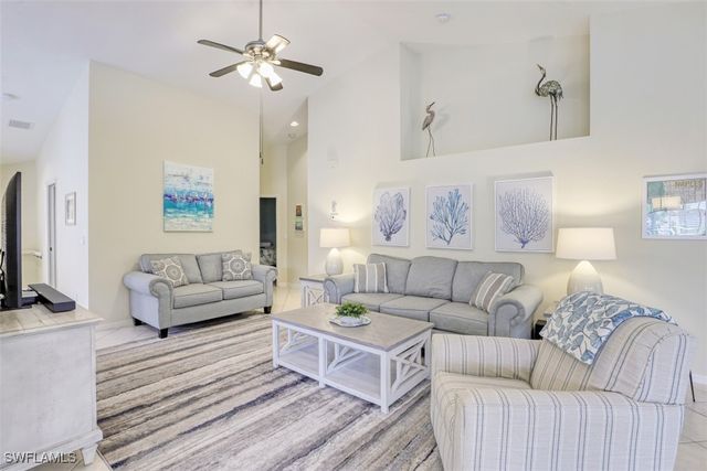 5630 Sherborn DR 202, Naples, FL 34110