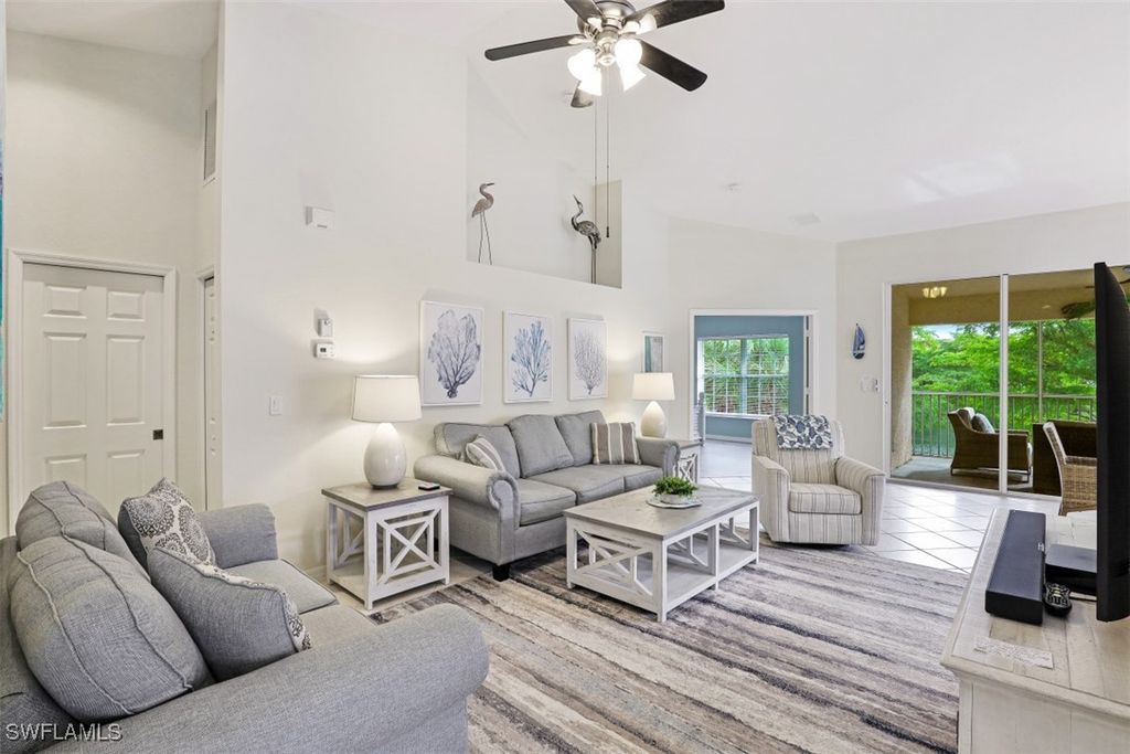 5630 Sherborn DR 202, Naples, FL 34110