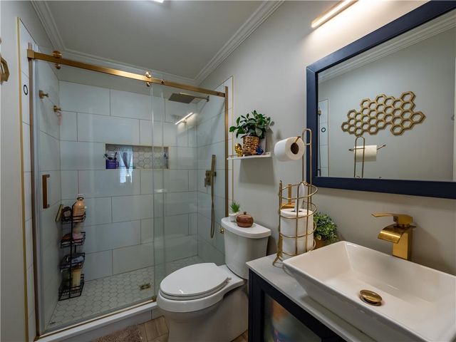 328 South Oak Street, Bethlehem City, PA 18017