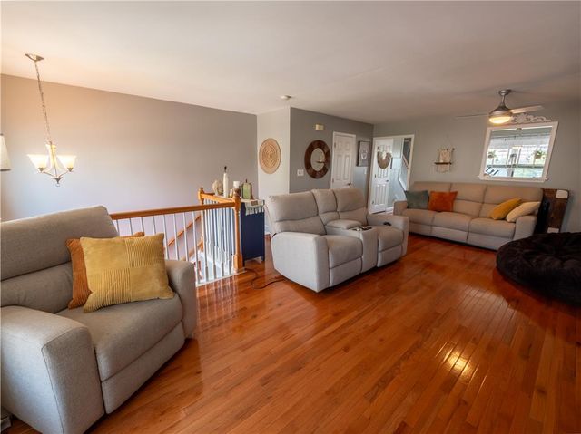 328 South Oak Street, Bethlehem City, PA 18017