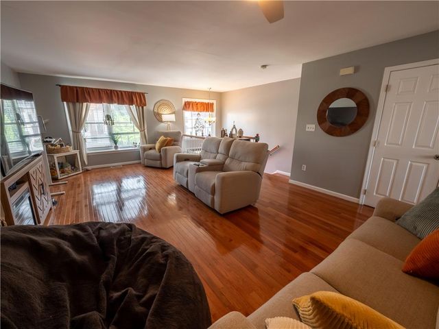 328 South Oak Street, Bethlehem City, PA 18017