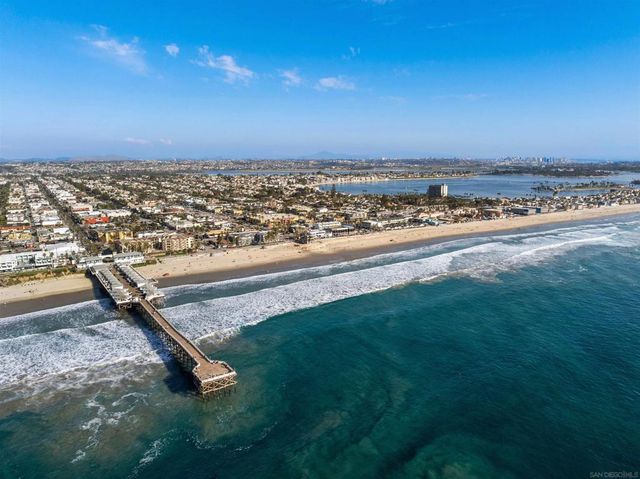 881 Thomas Ave 21, San Diego, CA 92109