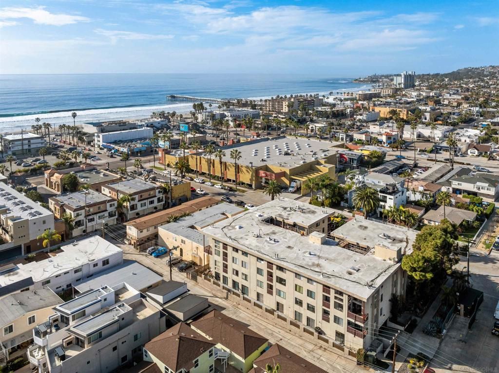 881 Thomas Ave 21, San Diego, CA 92109