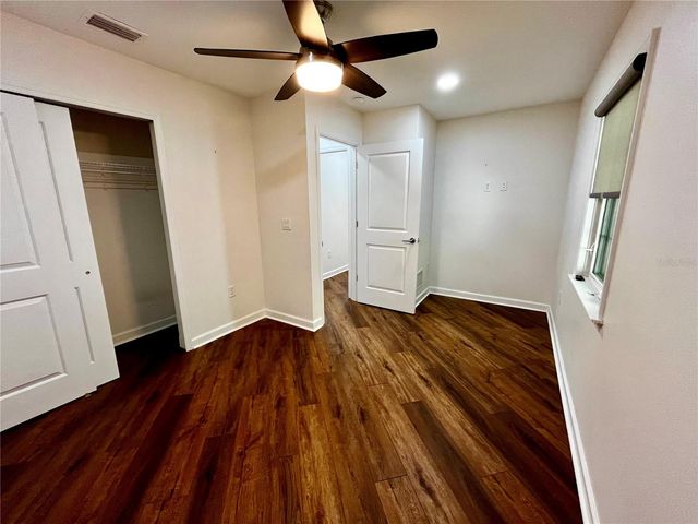 1330 S JEFFERSON AVENUE, Sarasota, FL 34239