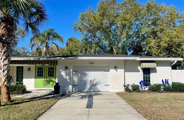 1330 S JEFFERSON AVENUE, Sarasota, FL 34239