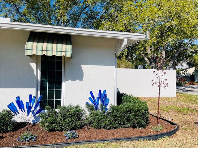 1330 S JEFFERSON AVENUE, Sarasota, FL 34239