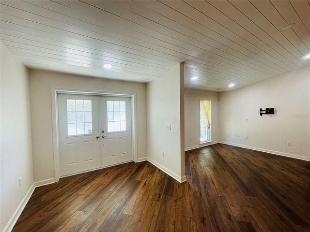 1330 S JEFFERSON AVENUE, Sarasota, FL 34239