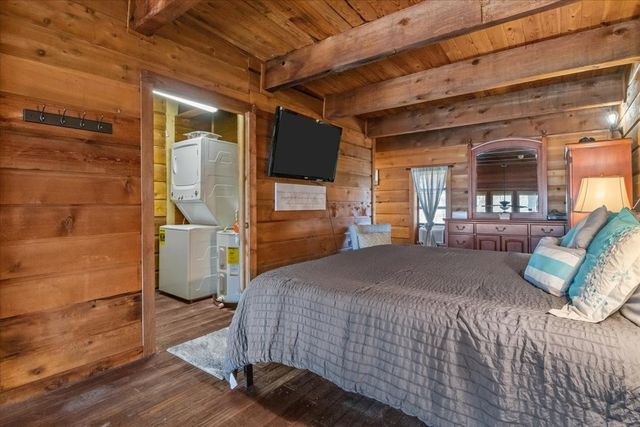 175 Mallard Point Cir Unit 8, Camden, TN 38320