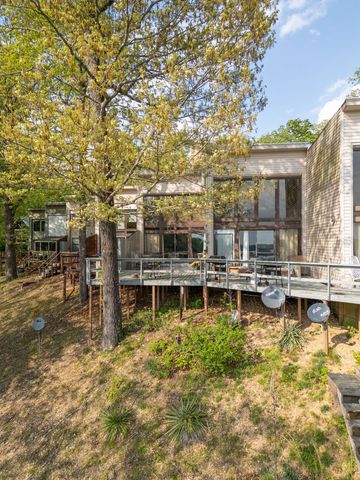 175 Mallard Point Cir Unit 8, Camden, TN 38320