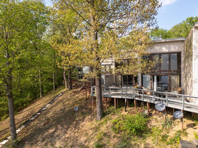 175 Mallard Point Cir Unit 8, Camden, TN 38320