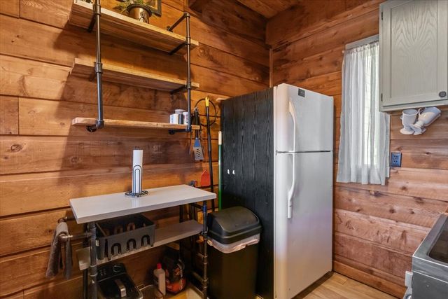 175 Mallard Point Cir Unit 8, Camden, TN 38320