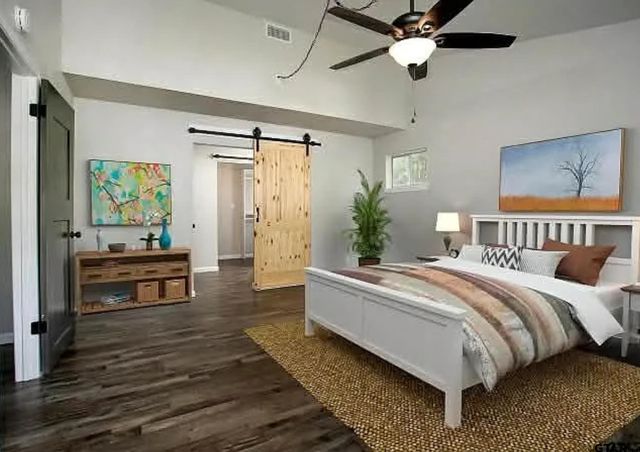 309 Lakeview Dr, Hideaway, TX 75771