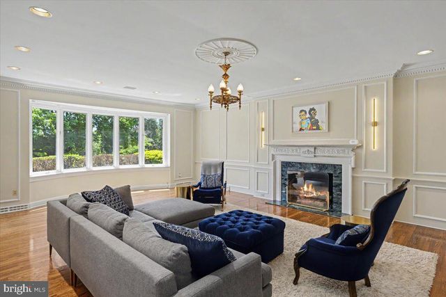1087 MOUNT EYRE RD, Washington Crossing, PA 18977