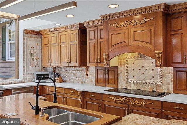 1087 MOUNT EYRE RD, Washington Crossing, PA 18977