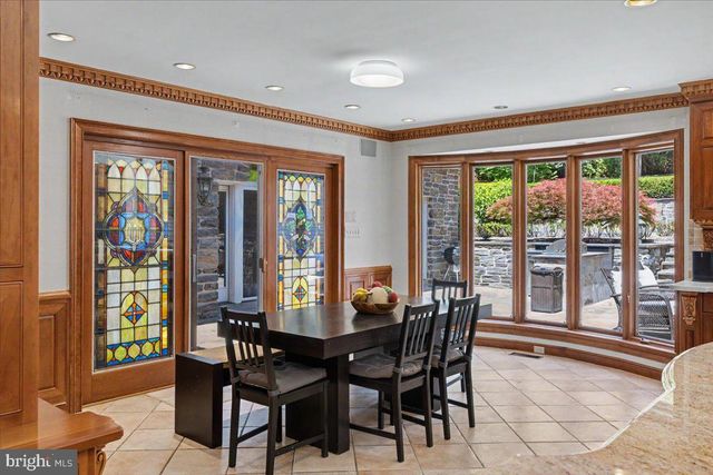 1087 MOUNT EYRE RD, Washington Crossing, PA 18977