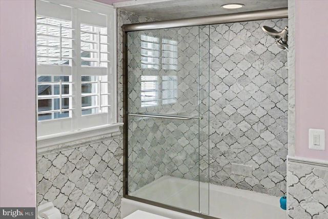 1087 MOUNT EYRE RD, Washington Crossing, PA 18977