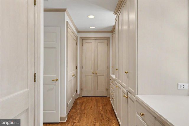 1087 MOUNT EYRE RD, Washington Crossing, PA 18977