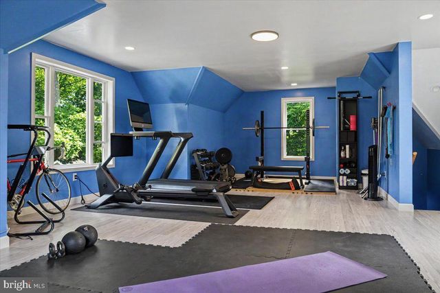 1087 MOUNT EYRE RD, Washington Crossing, PA 18977