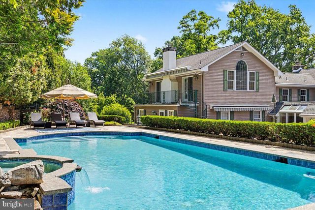 1087 MOUNT EYRE RD, Washington Crossing, PA 18977