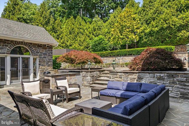 1087 MOUNT EYRE RD, Washington Crossing, PA 18977