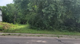 East Avenue, Akron, OH 44307