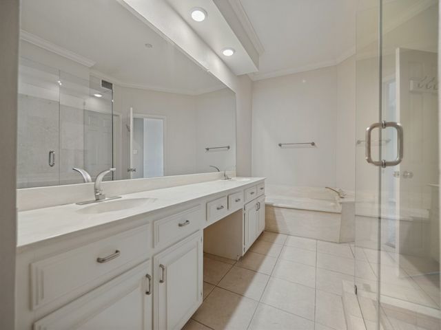8610 Turtle Creek Boulevard 106, Dallas, TX 75225
