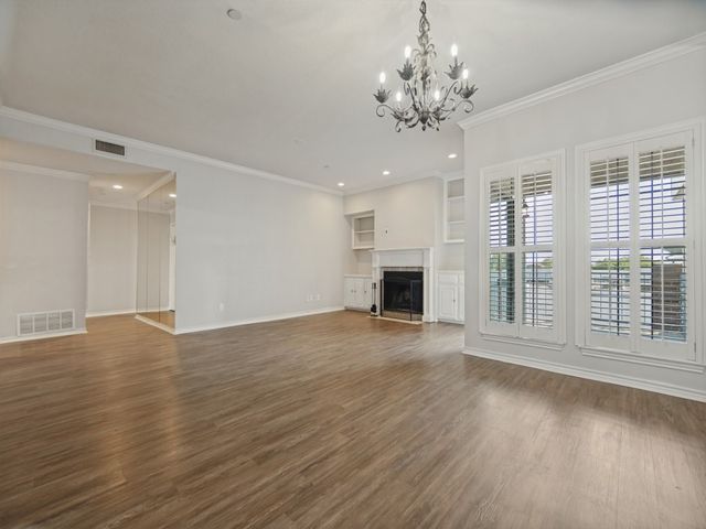 8610 Turtle Creek Boulevard 106, Dallas, TX 75225