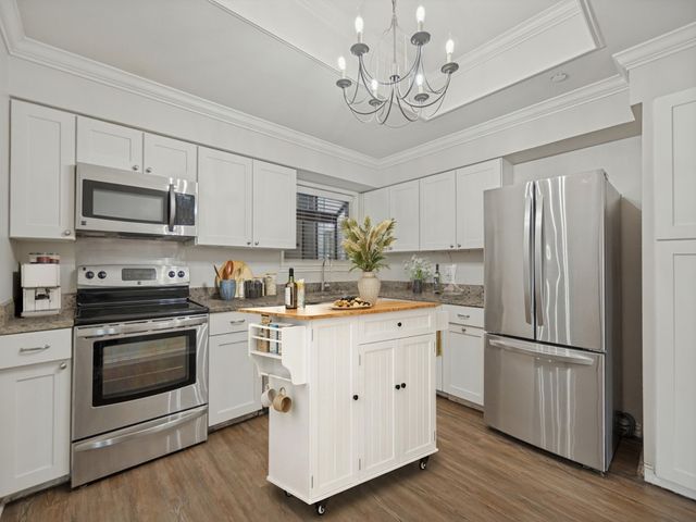 8610 Turtle Creek Boulevard 106, Dallas, TX 75225
