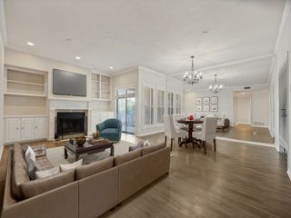 8610 Turtle Creek Boulevard 106, Dallas, TX 75225