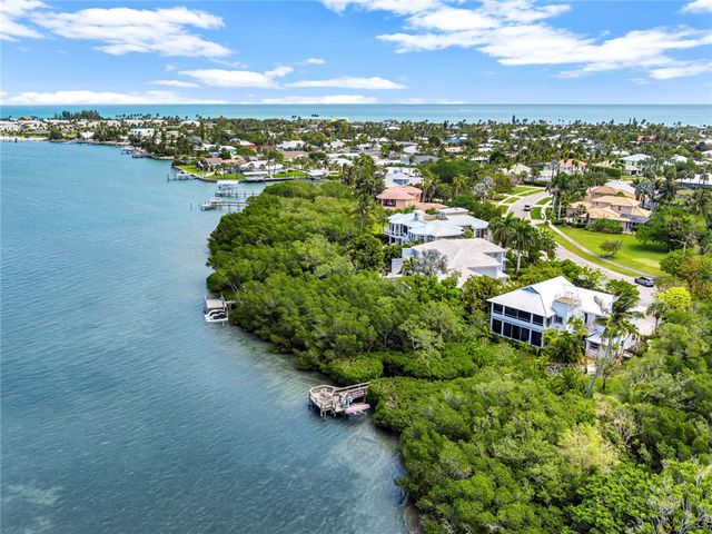 1700 Coconut Drive, Fort Pierce, FL 34949