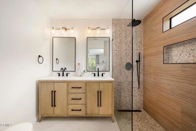 4117 W Avenue 42, Los Angeles, CA 90065