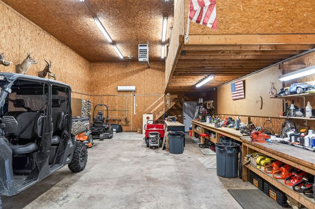 2235 Hidden Cove Rd, Cookeville, TN 38506