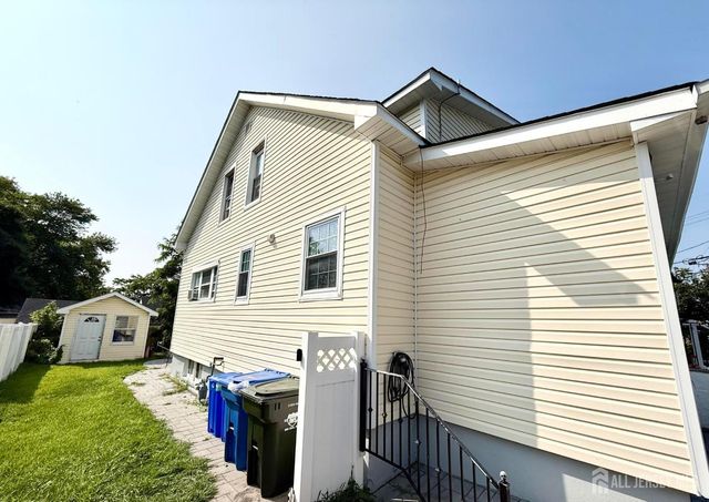 73 Laurence Parkway, Old Bridge, NJ 08879