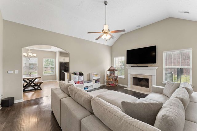 1410 Alamo Ave, Murfreesboro, TN 37129