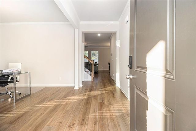 596 River Gardens SE Drive, Atlanta, GA 30354