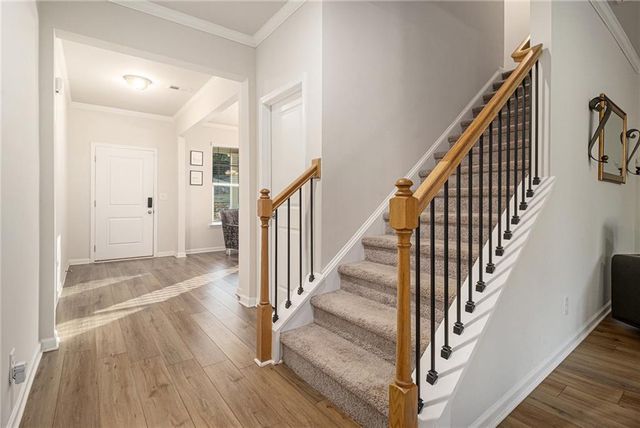 596 River Gardens SE Drive, Atlanta, GA 30354